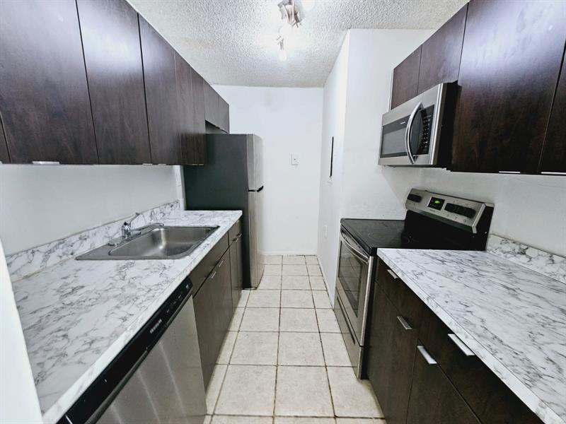 Image 3 of 13 For 1163 Lake Terry Dr  L