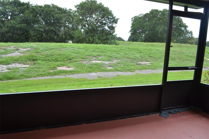 Image 26 of 30 For 3539 Inverrary Blvd W