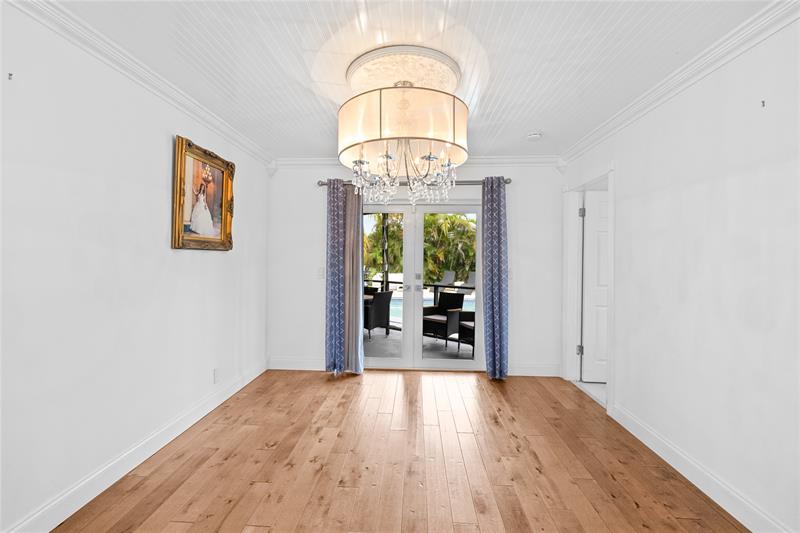 Image 13 of 48 For 8405 38th St