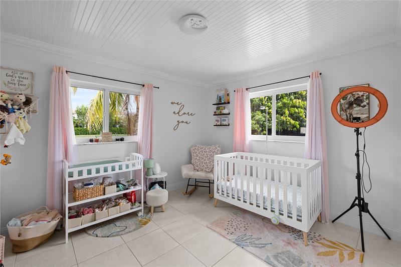 Image 23 of 48 For 8405 38th St