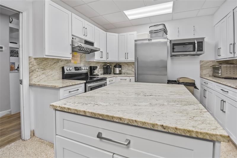 Image 37 of 37 For 2809 Florida Blvd  107