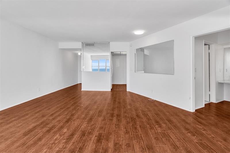 Image 13 of 41 For 3700 Galt Ocean Dr  1209