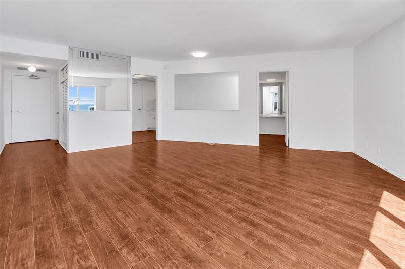 Image 14 of 41 For 3700 Galt Ocean Dr  1209