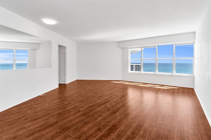 Image 7 of 41 For 3700 Galt Ocean Dr  1209