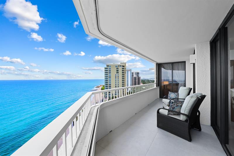 Image 3 of 44 For 5070 Ocean Dr  12-a