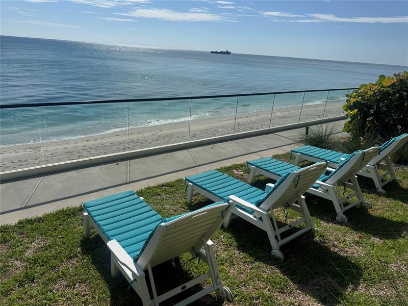 Image 37 of 44 For 5070 Ocean Dr  12-a