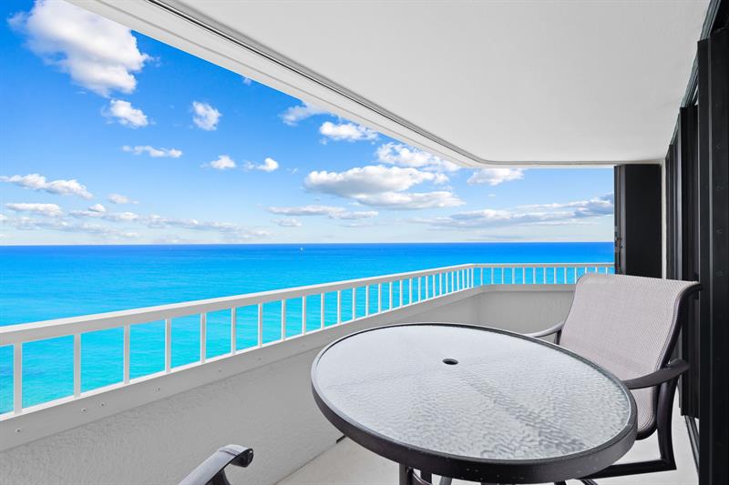 Image 4 of 44 For 5070 Ocean Dr  12-a