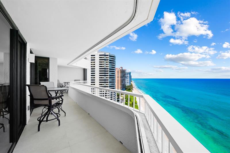 Image 5 of 44 For 5070 Ocean Dr  12-a