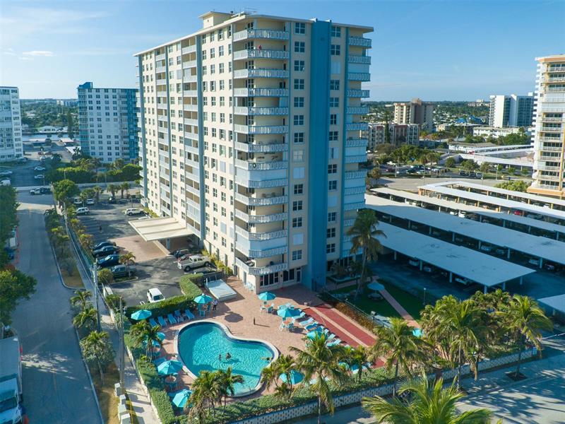 Image 32 of 42 For 305 Pompano Beach Blvd  1006