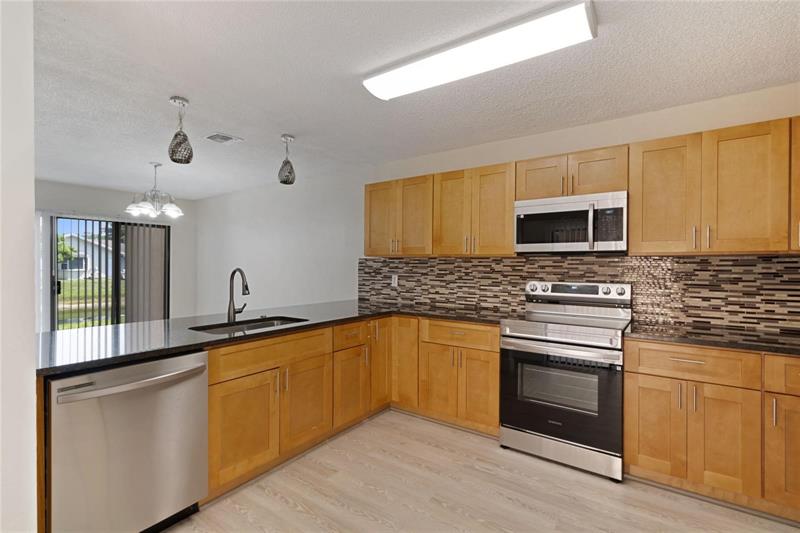 Details for 8113 71st Ct  8113, Tamarac, FL 33321
