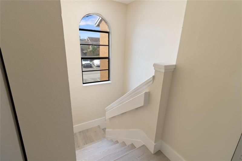 Image 11 of 42 For 8113 71st Ct  8113