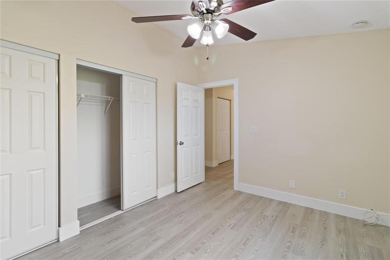 Image 34 of 42 For 8113 71st Ct  8113