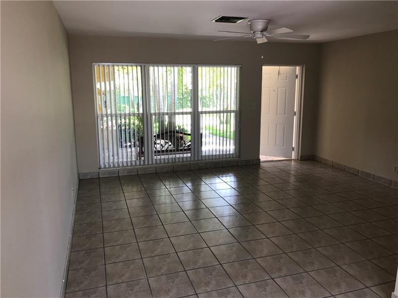 Image 6 of 8 For 4813 21st Ave  3