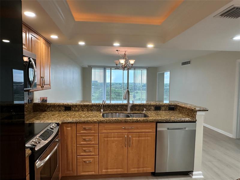 Details for 3510 Oaks Way  801, Pompano Beach, FL 33069