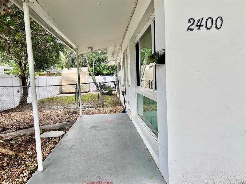 Image 14 of 16 For 2400 4th St  