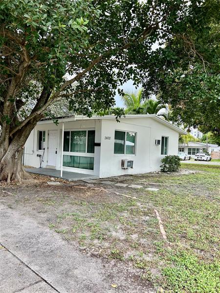 Image 16 of 16 For 2400 4th St  