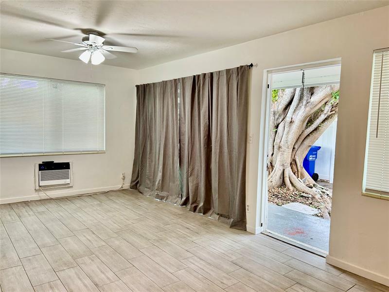 Image 3 of 16 For 2400 4th St  