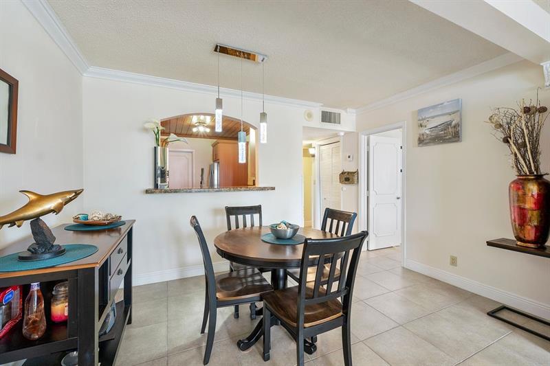 Image 16 of 47 For 1500 Ocean Blvd  706