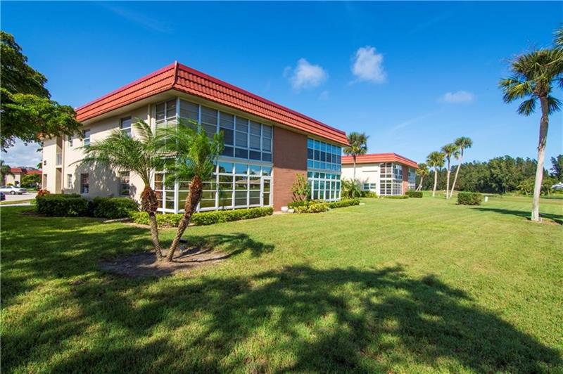 Details for 35 Pine Arbor Ln  202, Vero Beach, FL 32962