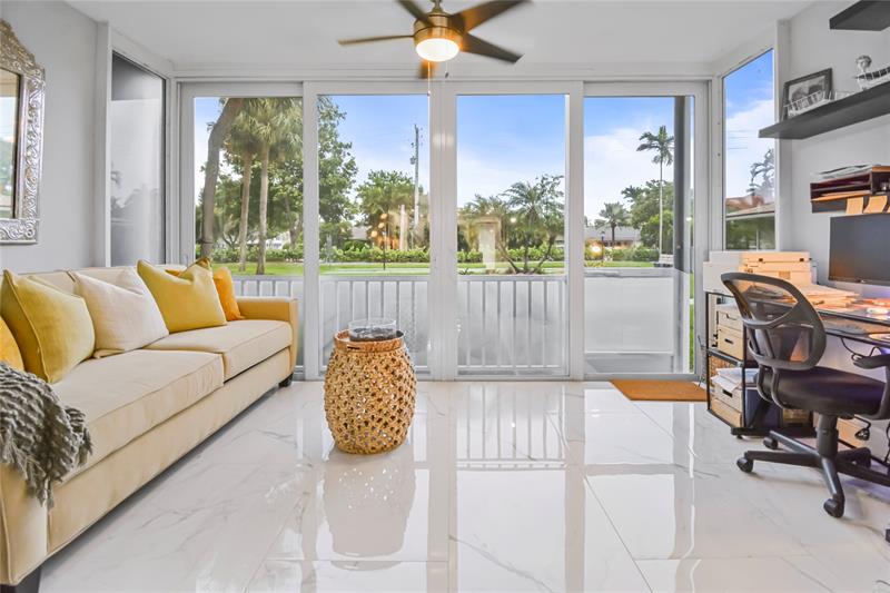 Image 15 of 50 For 2809 Florida Blvd  107
