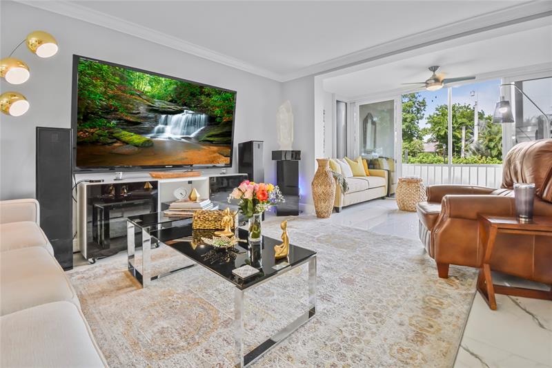 Image 16 of 50 For 2809 Florida Blvd  107