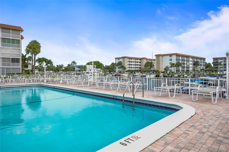 Image 38 of 50 For 2809 Florida Blvd  107