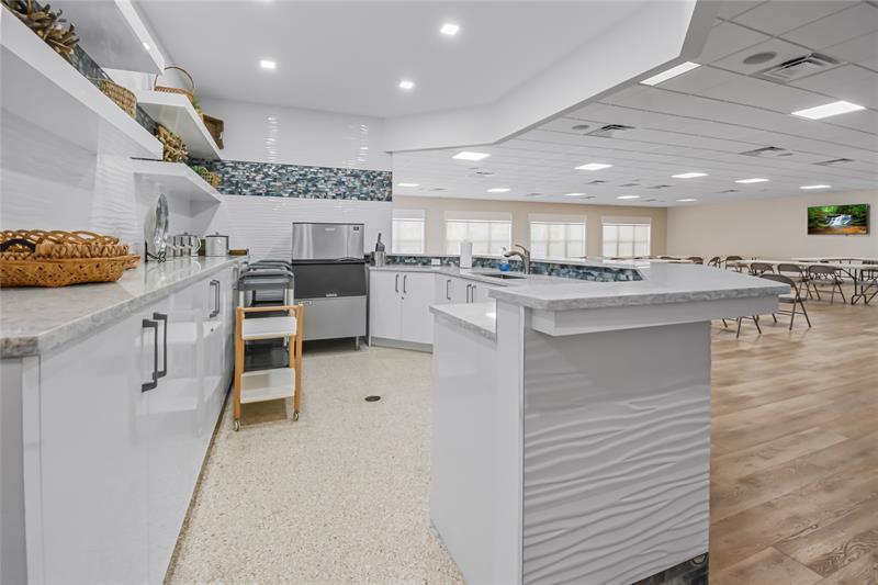 Image 41 of 50 For 2809 Florida Blvd  107