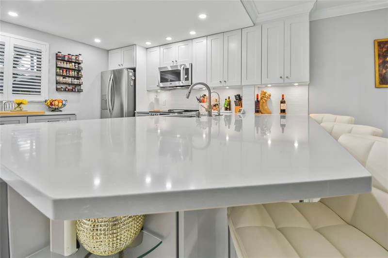 Image 8 of 50 For 2809 Florida Blvd  107