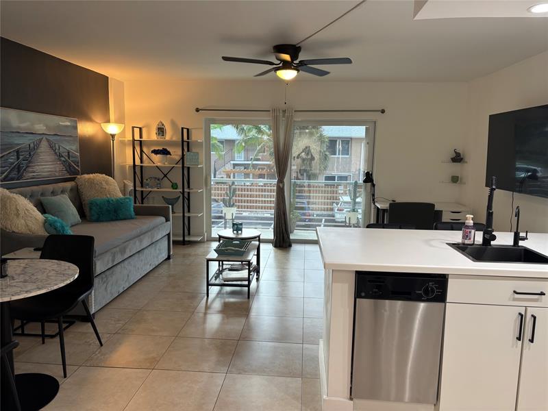 Image 9 of 31 For 2900 30th St B-2