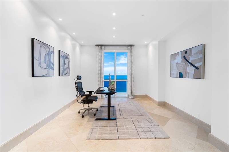 Image 12 of 55 For 3200 Ocean Blvd  Ph2708