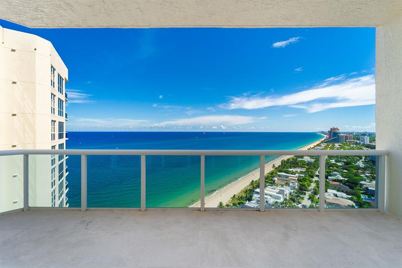 Image 30 of 55 For 3200 Ocean Blvd  Ph2708