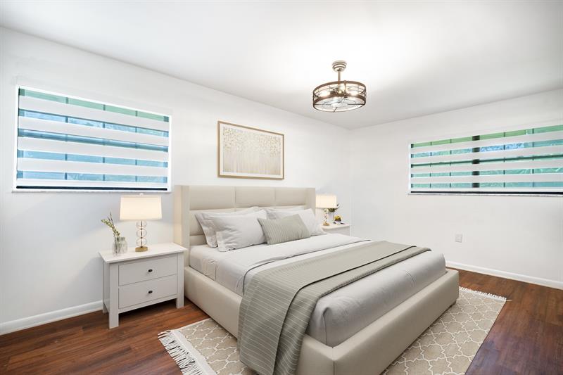 Image 5 of 40 For 927 199 Street  202