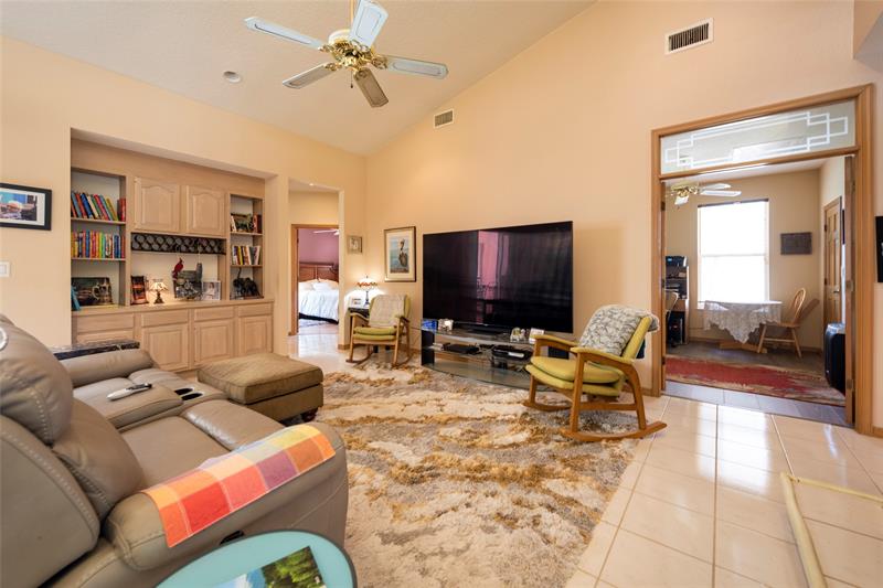 Image 10 of 47 For 3508 Wildflower Dr