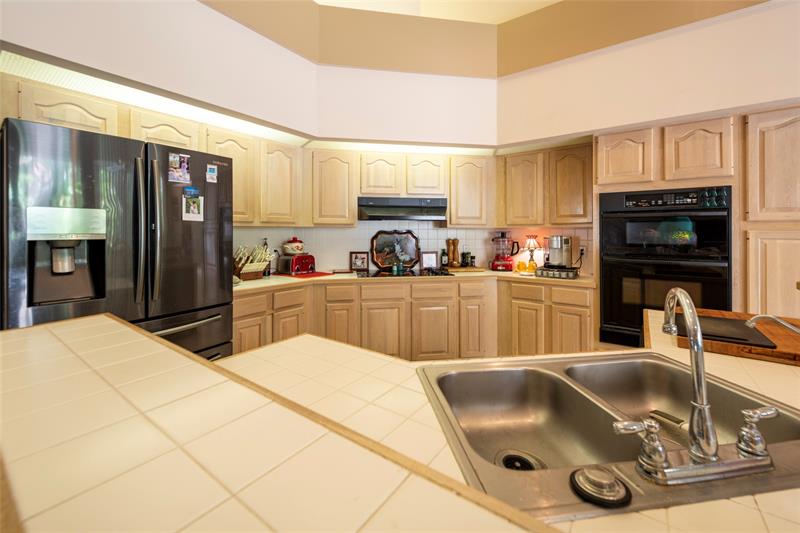 Image 14 of 47 For 3508 Wildflower Dr