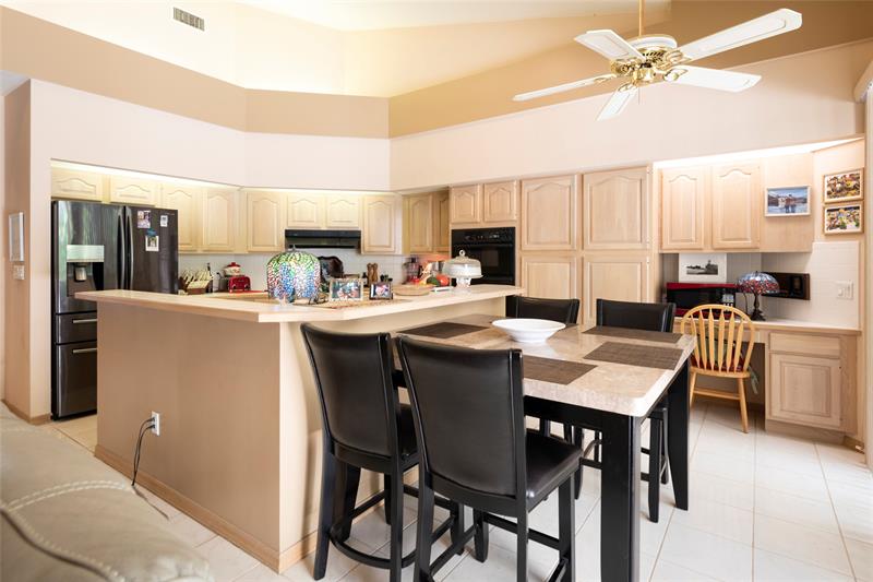 Image 16 of 47 For 3508 Wildflower Dr