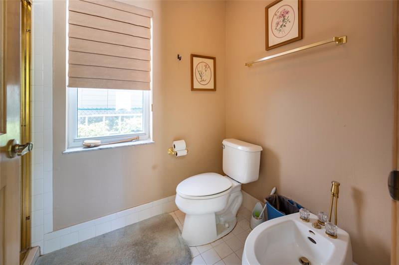 Image 27 of 47 For 3508 Wildflower Dr