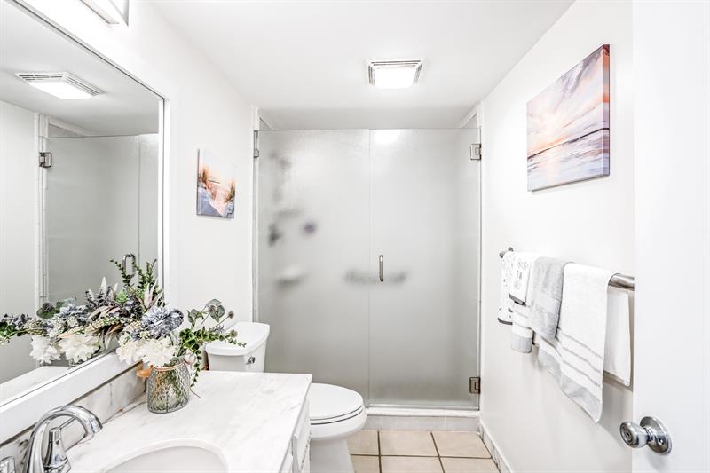 Image 12 of 32 For 5100 Ocean Blvd  1217