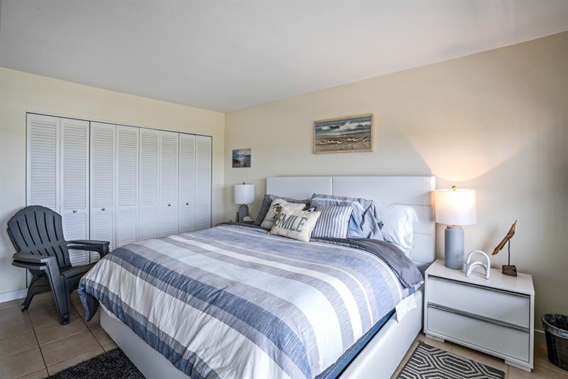 Image 19 of 32 For 5100 Ocean Blvd  1217