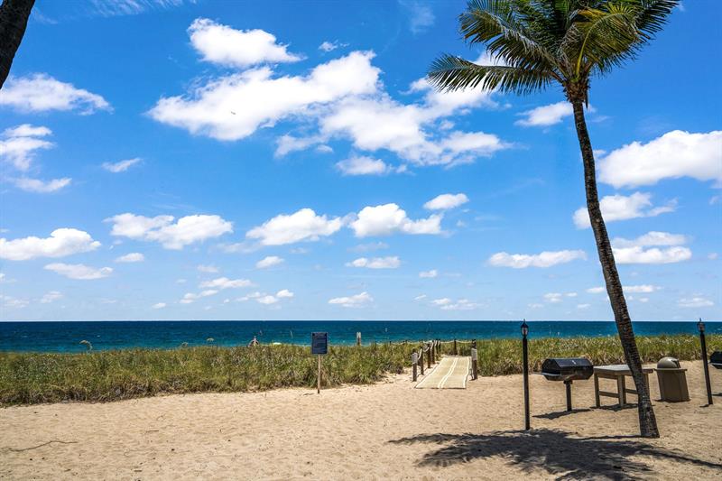 Image 28 of 32 For 5100 Ocean Blvd  1217