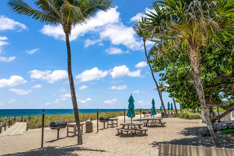 Image 29 of 32 For 5100 Ocean Blvd  1217