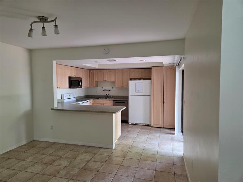 Details for 12077 Regal Ct  12077, Wellington, FL 33414