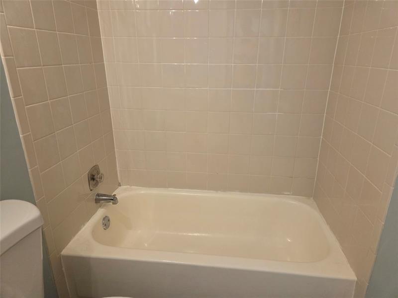 Image 14 of 36 For 12077 Regal Ct  12077