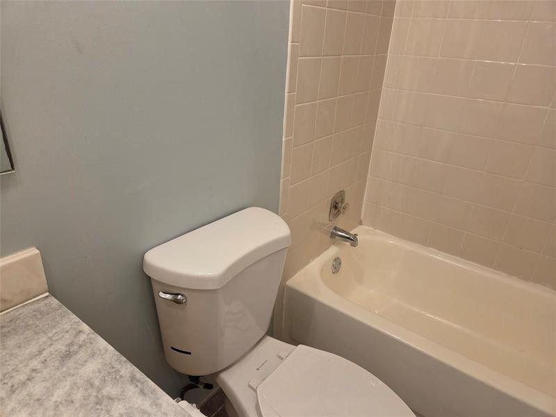Image 15 of 36 For 12077 Regal Ct  12077