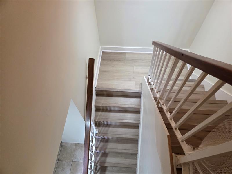 Image 23 of 36 For 12077 Regal Ct  12077