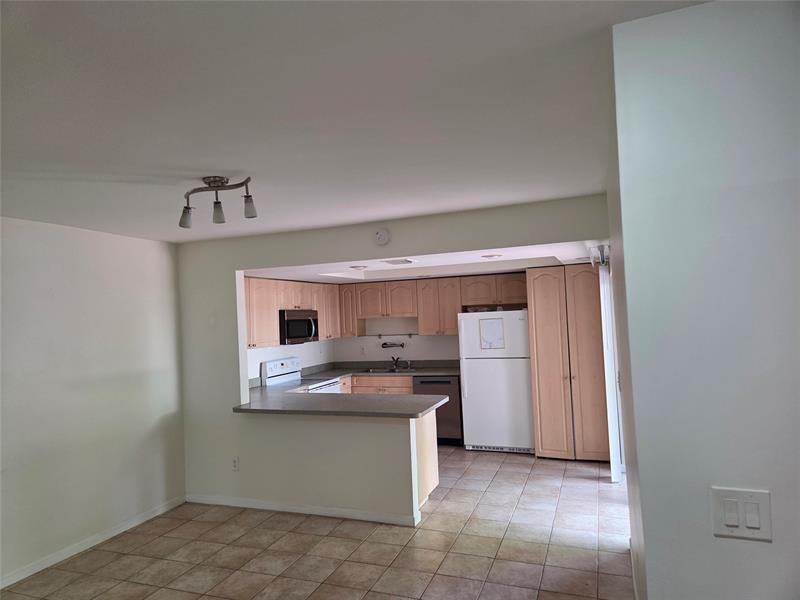Image 29 of 36 For 12077 Regal Ct  12077