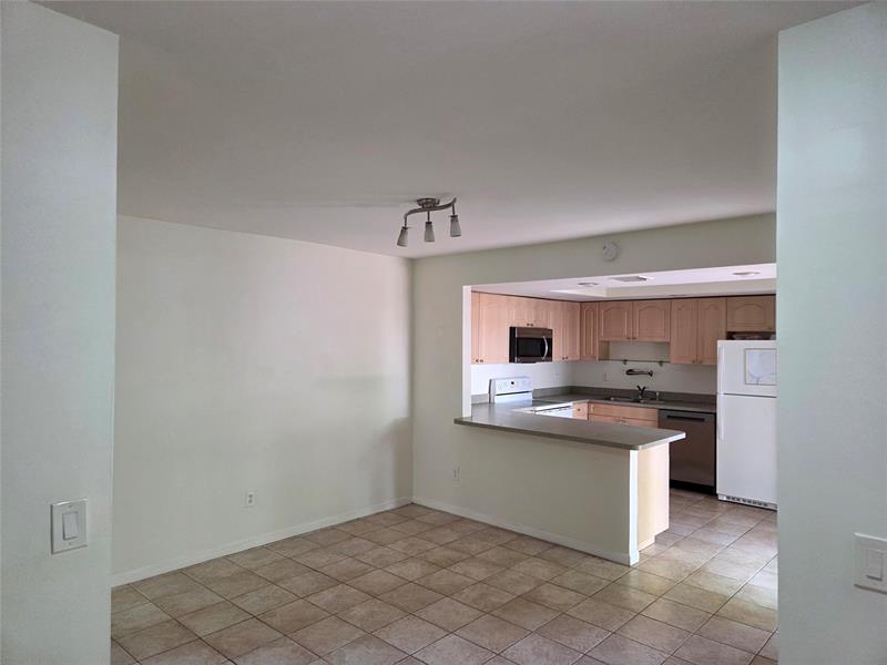 Image 30 of 36 For 12077 Regal Ct  12077