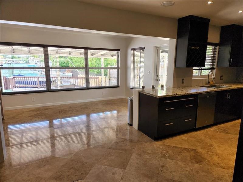 Image 4 of 15 For 5748 27th Ave