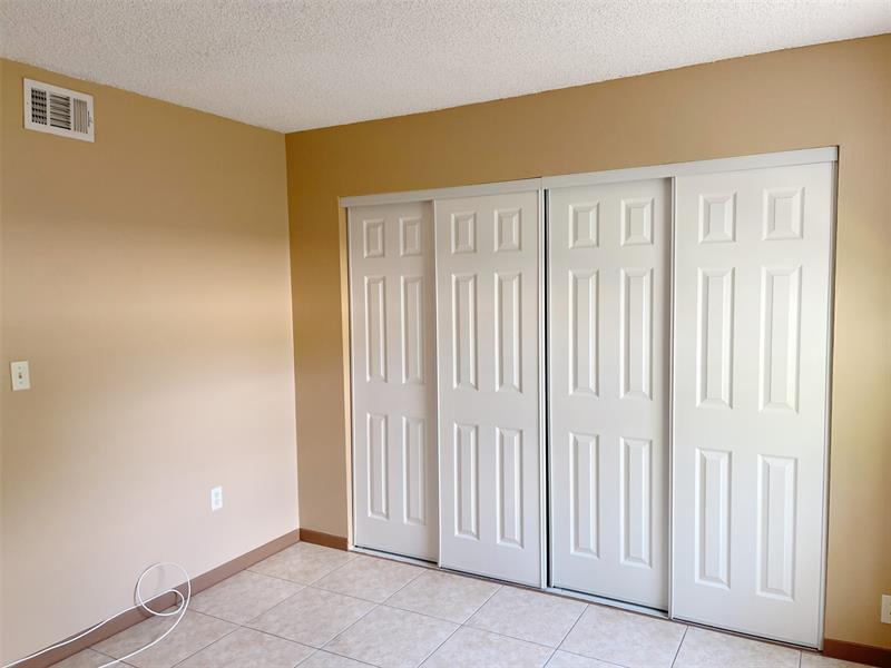 Image 11 of 19 For 11101 Royal Palm Blvd  #201