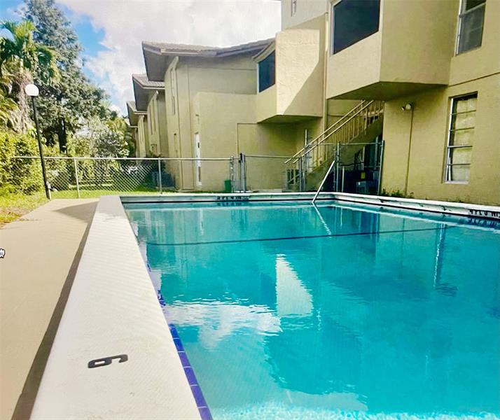 Image 19 of 19 For 11101 Royal Palm Blvd  #201