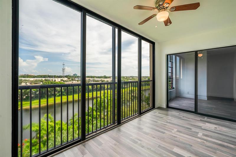 Image 6 of 26 For 2200 Cypress Bend Dr  604
